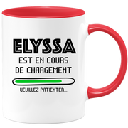 quotedazur - Mug Elyssa Est En Cours De Chargement Veuillez Patienter - Cadeau Elyssa Prénom Femme Personnalisé - Cadeau Annniversaire Noël Adolescent Collègue