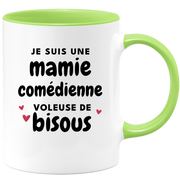 quotedazur - Mug Je Suis Une Mamie Comédienne Voleuse De Bisous - Cadeau Fête Des Grand Mères Original - Idée Cadeau Pour Anniversaire Mémé Théâtre - Cadeau Future Mamy Naissance