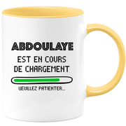 quotedazur - Mug Abdoulaye Est En Cours De Chargement Veuillez Patienter - Cadeau Abdoulaye Prénom Homme Personnalisé - Cadeau Annniversaire Noël Adolescent Collègue