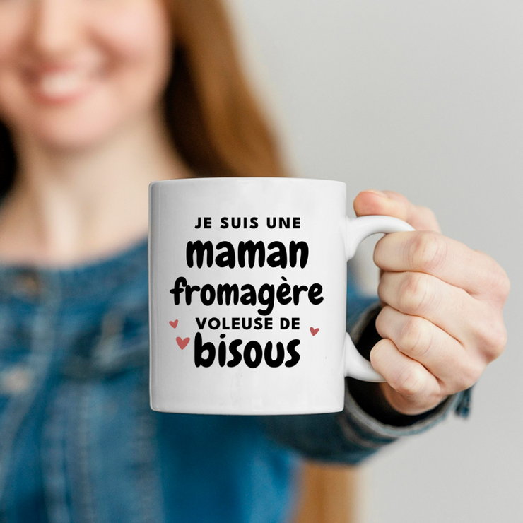 quotedazur - Mug Je Suis Une Maman Fromagère Voleuse De Bisous - Cadeau Fête Des Mères Original - Idée Cadeau Pour Anniversaire Maman - Cadeau Pour Future Maman Naissance