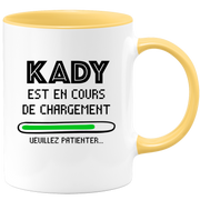 quotedazur - Mug Kady Est En Cours De Chargement Veuillez Patienter - Cadeau Kady Prénom Femme Personnalisé - Cadeau Annniversaire Noël Adolescent Collègue