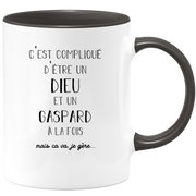 quotedazur - Mug Compliqué D'Être Un Dieu Et Un Gaspard Mais Ça Va Je Gère - Cadeau Humour Prénom - Idée Cadeau Famille Saint Valentin - Tasse Prénom Gaspard