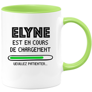 quotedazur - Mug Elyne Est En Cours De Chargement Veuillez Patienter - Cadeau Elyne Prénom Femme Personnalisé - Cadeau Annniversaire Noël Adolescent Collègue