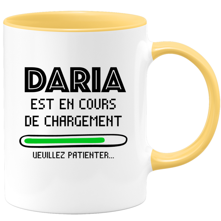 quotedazur - Mug Daria Est En Cours De Chargement Veuillez Patienter - Cadeau Daria Prénom Femme Personnalisé - Cadeau Annniversaire Noël Adolescent Collègue