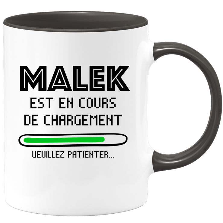 quotedazur - Mug Malek Est En Cours De Chargement Veuillez Patienter - Cadeau Malek Prénom Homme Personnalisé - Cadeau Annniversaire Noël Adolescent Collègue