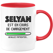 quotedazur - Mug Selyan Est En Cours De Chargement Veuillez Patienter - Cadeau Selyan Prénom Homme Personnalisé - Cadeau Annniversaire Noël Adolescent Collègue