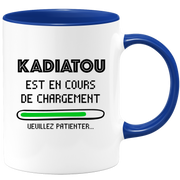 quotedazur - Mug Kadiatou Est En Cours De Chargement Veuillez Patienter - Cadeau Kadiatou Prénom Femme Personnalisé - Cadeau Annniversaire Noël Adolescent Collègue