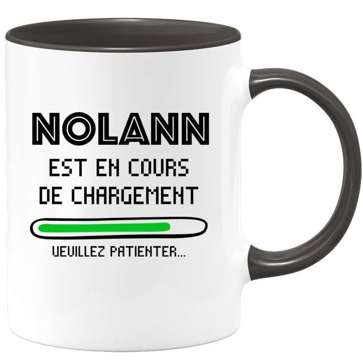 quotedazur - Mug Nolann Est En Cours De Chargement Veuillez Patienter - Cadeau Nolann Prénom Homme Personnalisé - Cadeau Annniversaire Noël Adolescent Collègue