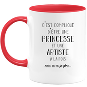 quotedazur - Mug Princesse Et Artiste A La Fois Mais Je Gère - Tasse Cadeau Femme Travail Fête Des Mères Anniversaire - Cadeau Départ ou Noël Pour Une Artiste