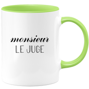 quotedazur - Mug Monsieur Le Juge - Cadeau Humour Métier Travail  - Idée Cadeau Juge Pot De Départ Chef Mutation - Tasse Cadeau Retraite Noël Au Bureau