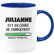 quotedazur - Mug Julianne Est En Cours De Chargement Veuillez Patienter - Cadeau Julianne Prénom Femme Personnalisé - Cadeau Annniversaire Noël Adolescent Collègue