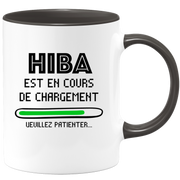 quotedazur - Mug Hiba Est En Cours De Chargement Veuillez Patienter - Cadeau Hiba Prénom Femme Personnalisé - Cadeau Annniversaire Noël Adolescent Collègue