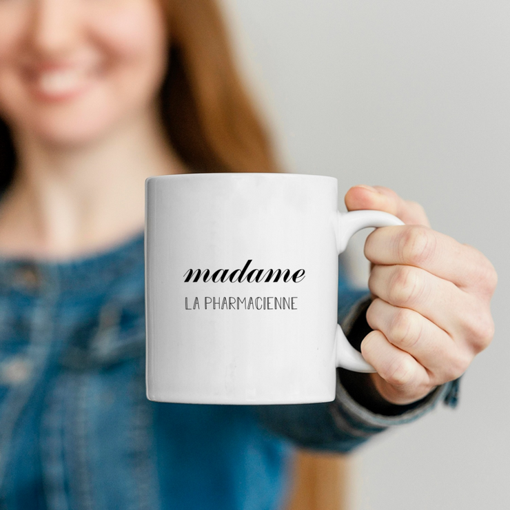 quotedazur - Mug Madame La Pharmacienne - Cadeau Pour Pharmacienne - Cadeau Personnalisé Pour Femme - Cadeau Original Anniversaire Ou Noël