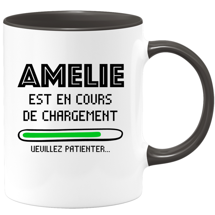 quotedazur - Mug Amelie Est En Cours De Chargement Veuillez Patienter - Cadeau Amelie Prénom Femme Personnalisé - Cadeau Annniversaire Noël Adolescent Collègue